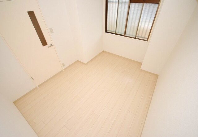 物件内観写真17　(洋室)