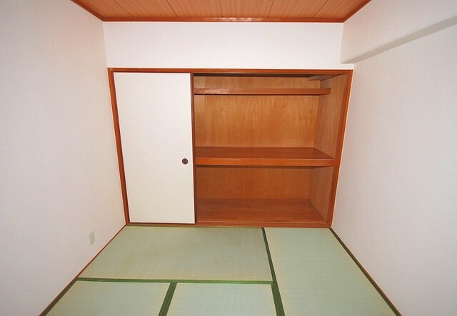 物件内観写真20　(収納)