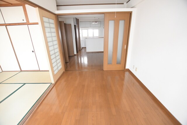 物件内観写真9　(洋室)