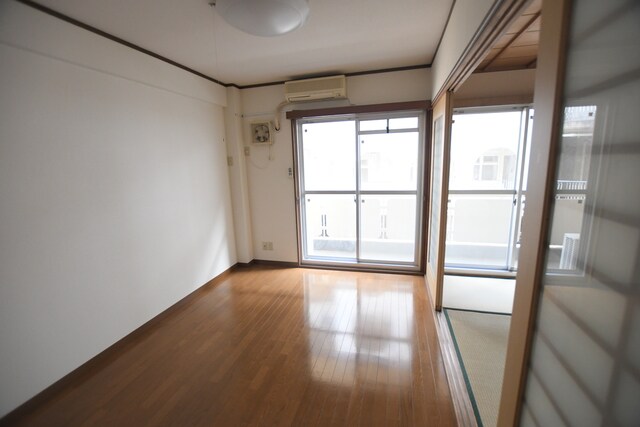 物件内観写真15　(洋室)