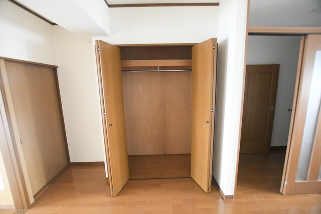 物件内観写真16　(収納)