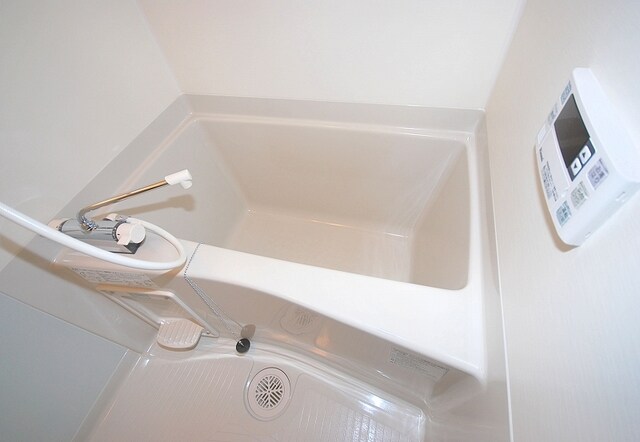 物件内観写真8　(お風呂)