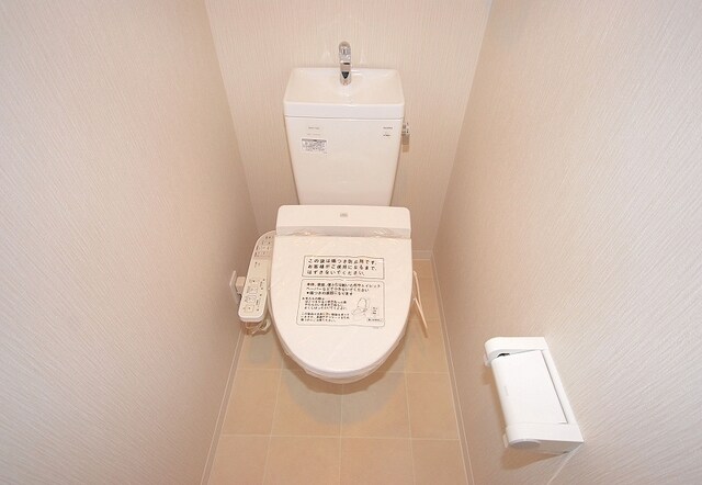 物件内観写真17　(トイレ)