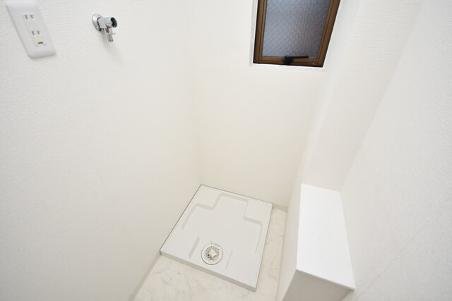 物件内観写真11　(洗濯機置き場)