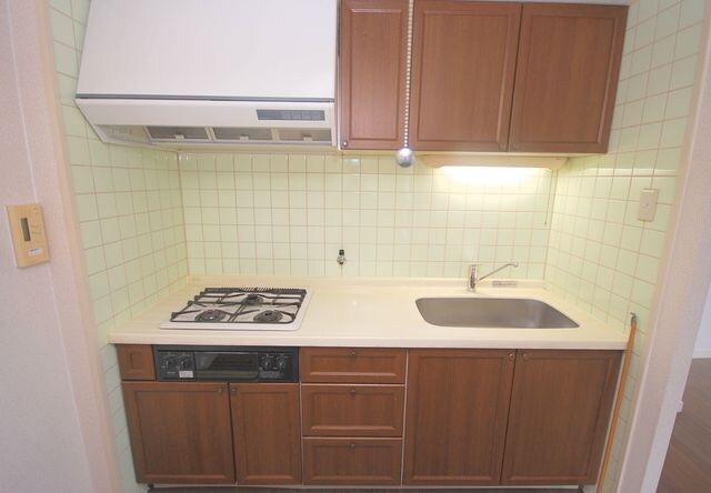 物件内観写真2　(キッチン)