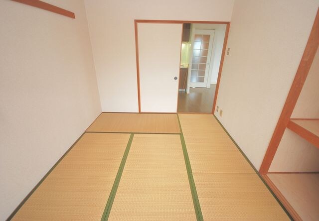 物件内観写真14　(和室)