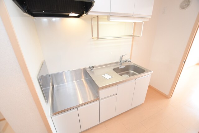 物件内観写真2　(キッチン)