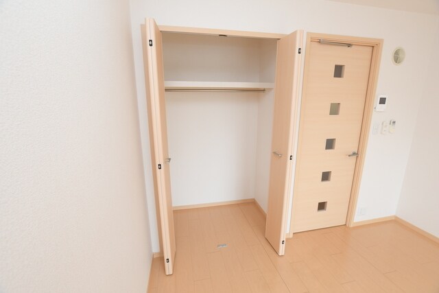 物件内観写真6　(収納)