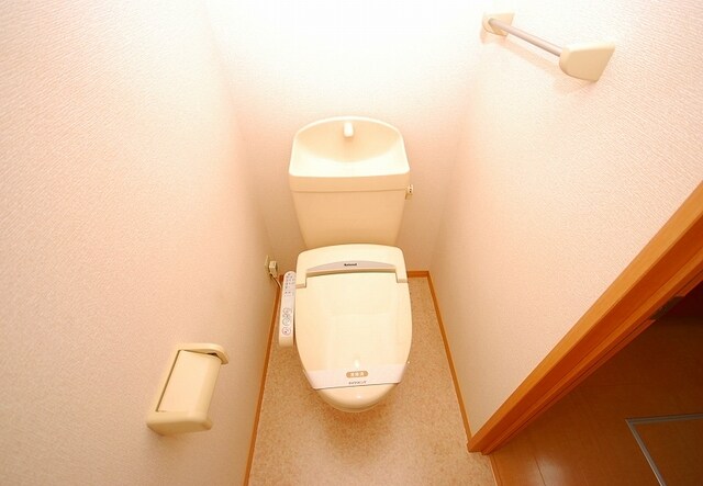 物件内観写真9　(トイレ)