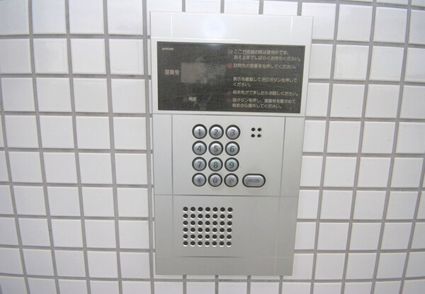エントランス(オートロック)