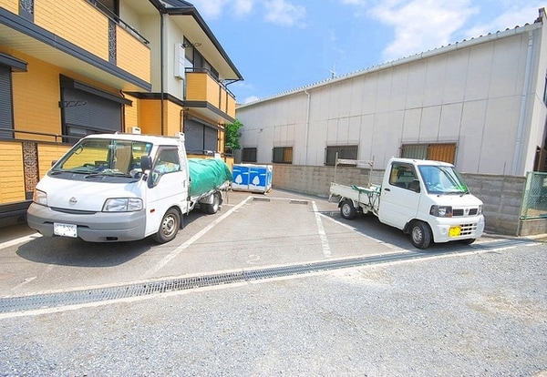 駐車場(駐車場)