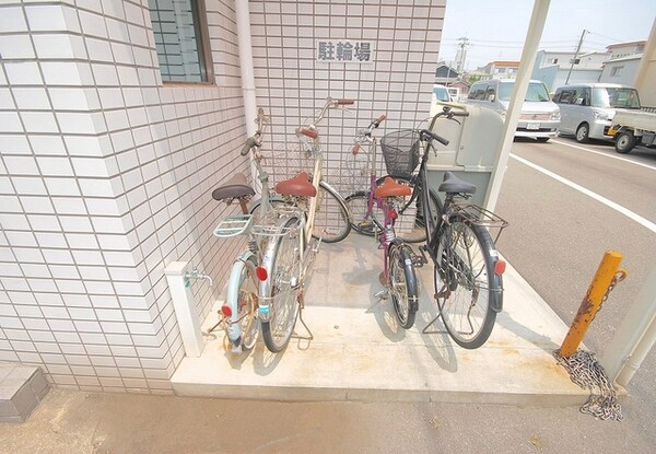 共用設備(駐輪場)