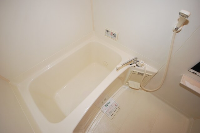 物件内観写真7　(お風呂)