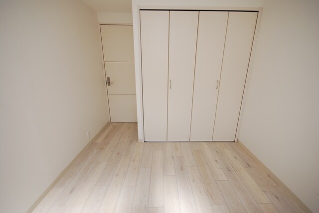 物件内観写真6　(洋室)