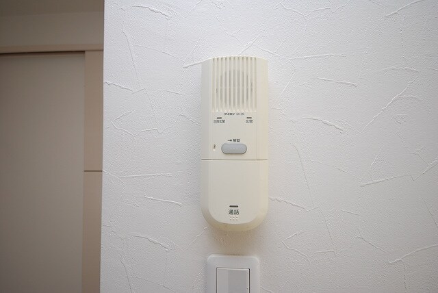 物件内観写真15　(インターホン)