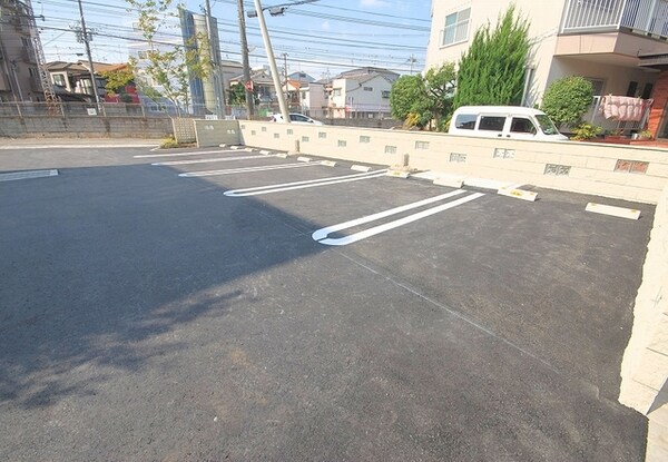 駐車場(駐車場)