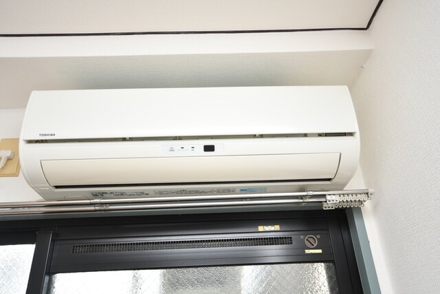 物件内観写真11　(エアコン)