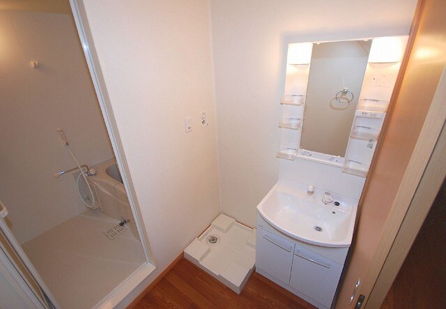 物件内観写真15　(洗面所)