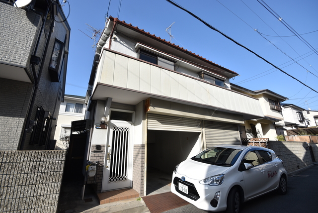 成田東町２戸一貸家