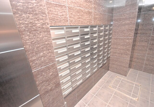 物件外観写真3　(集合ポスト)