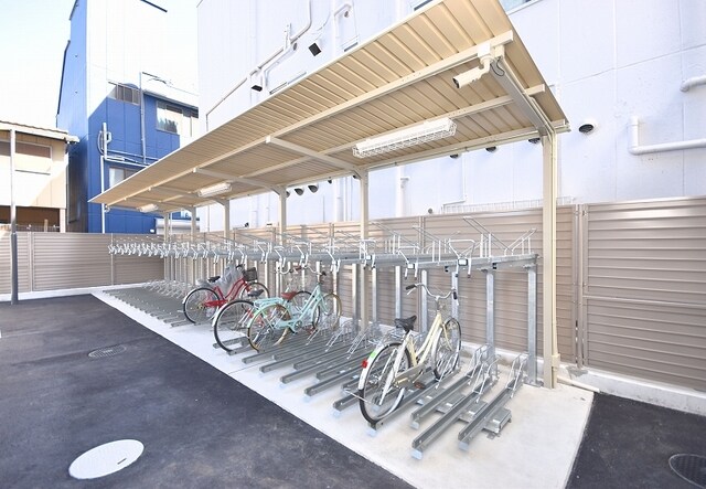 物件外観写真5　(駐輪場)