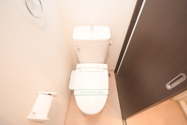 物件内観写真12　(トイレ)