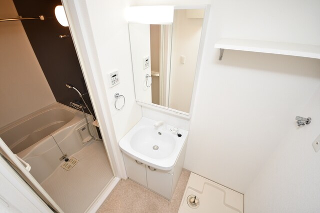 物件内観写真12　(洗面台)