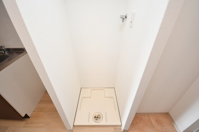 物件内観写真13　(洗濯機置き場)