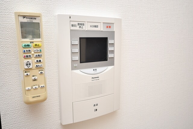 物件内観写真16　(TVモニタホン)