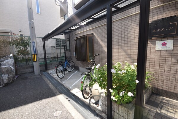 敷地内/建物(駐輪場)