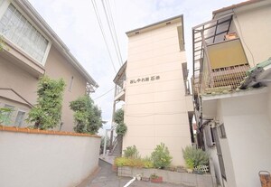 おしゃれ館外観写真