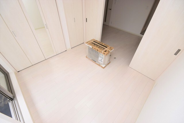 物件内観写真25　(洋室)