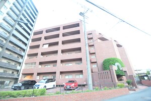 第二メゾン香里外観写真