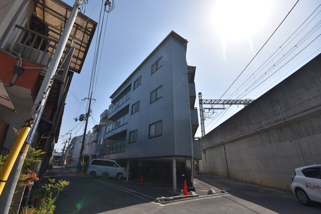 物件外観写真1　(外観)