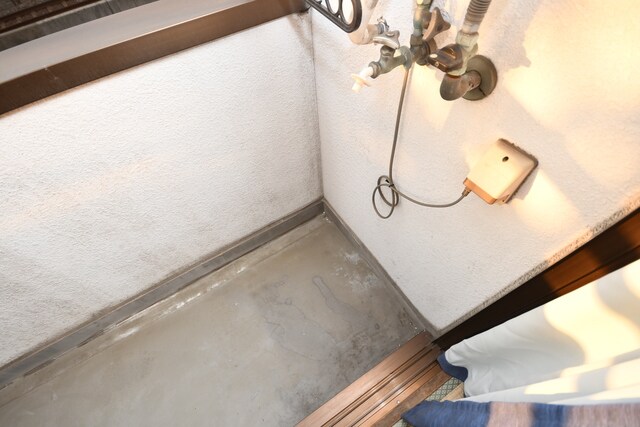 物件内観写真12　(洗濯機置き場)