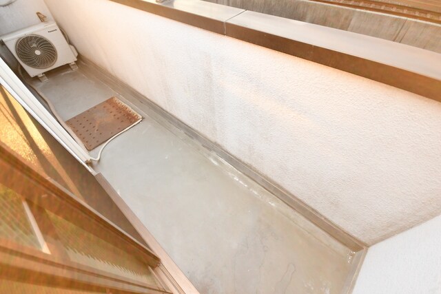 物件内観写真13　(バルコニー)