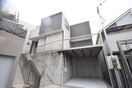 寝屋１丁目貸家外観写真