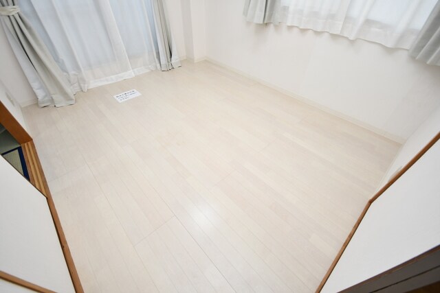 物件内観写真5　(洋室)