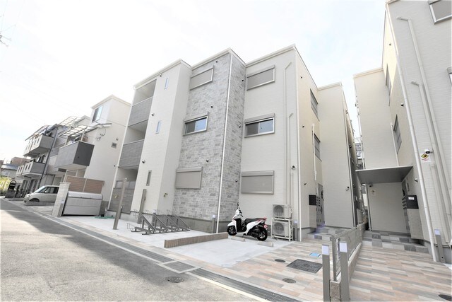 物件外観写真1　(外観)