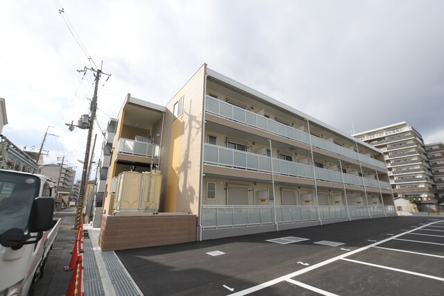 リブリ・ミストラルの物件外観写真