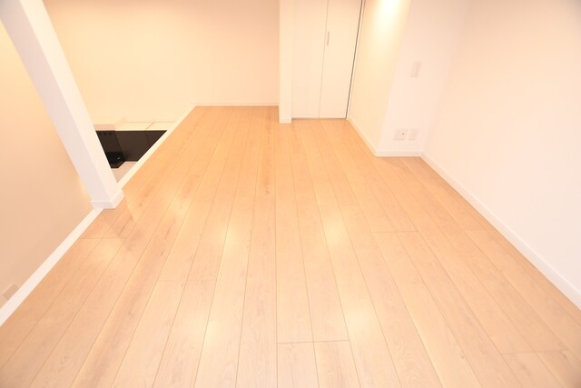 物件内観写真5　(洋室)