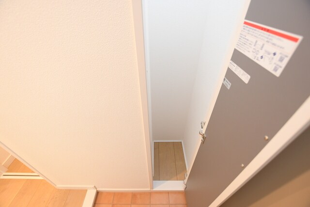 物件内観写真17　(玄関収納)