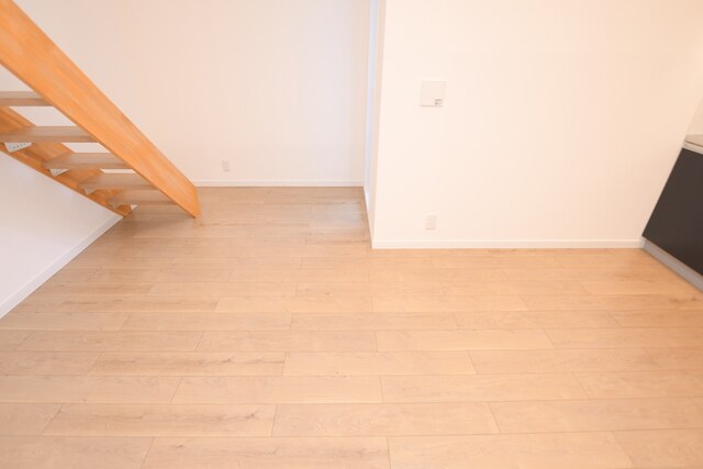 物件内観写真18　(リビング)