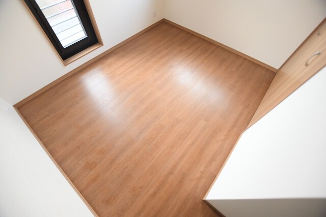 物件内観写真8　(洋室)