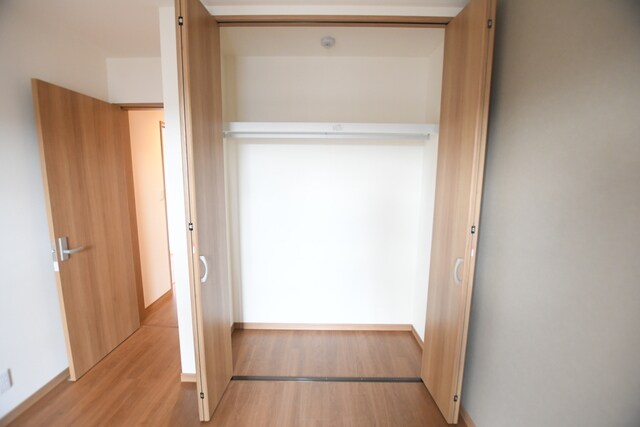 物件内観写真13　(収納)