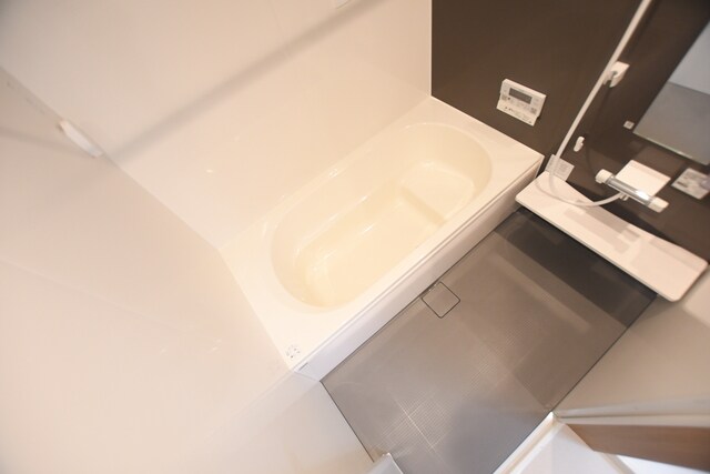 物件内観写真14　(浴室)