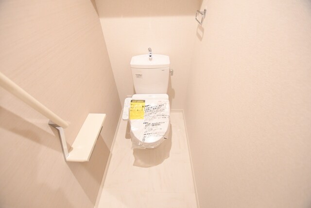 物件内観写真13　(トイレ)