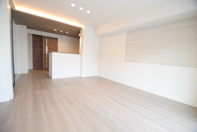 物件内観写真16　(洋室)