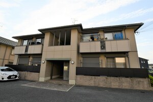 スクエアコート長尾外観写真