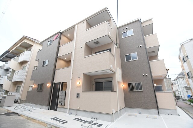 F asecia Magnoliaの物件外観写真